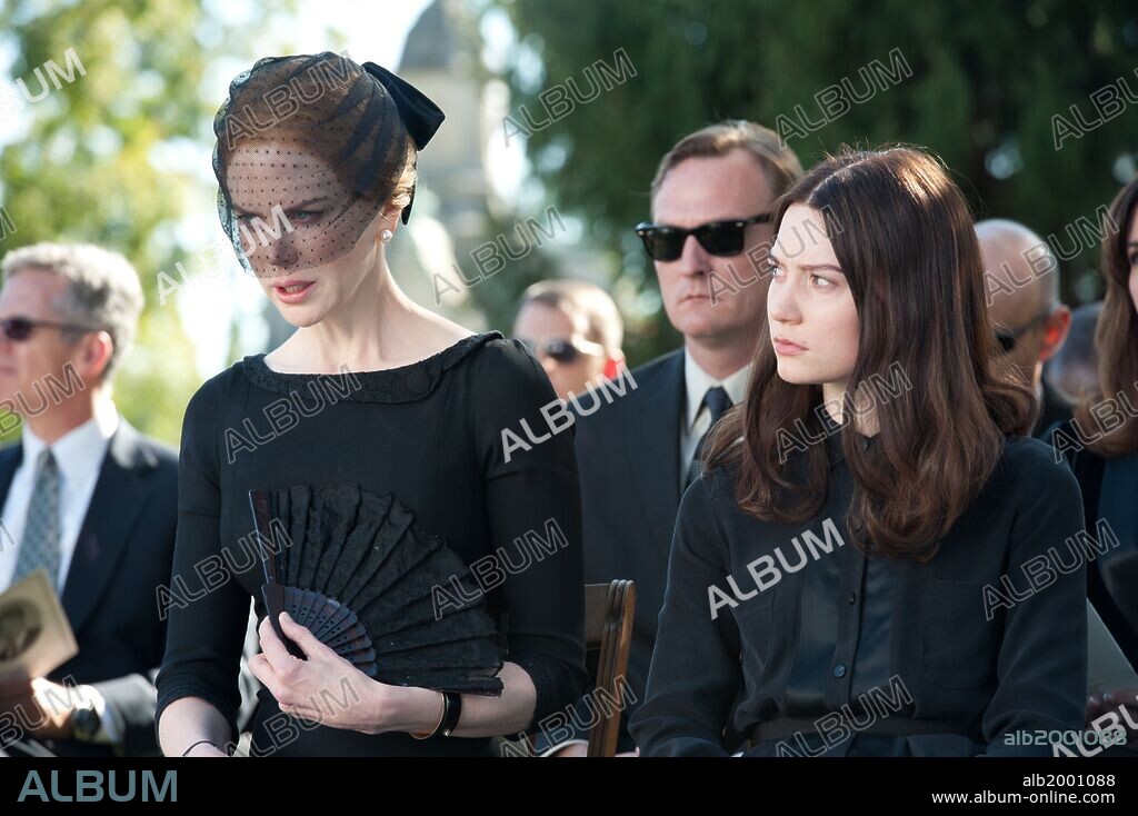 MIA WASIKOWSKA und NICOLE KIDMAN in STOKER, 2013, unter der Regie von CHAN-WOOK PARK. Copyright FOX SEARCHLIGHT PICTURES.