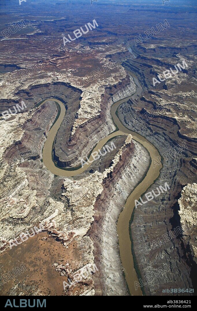 Confluence of the Green River (left) and the Colorado River on the Colorado Plateau in Utah.