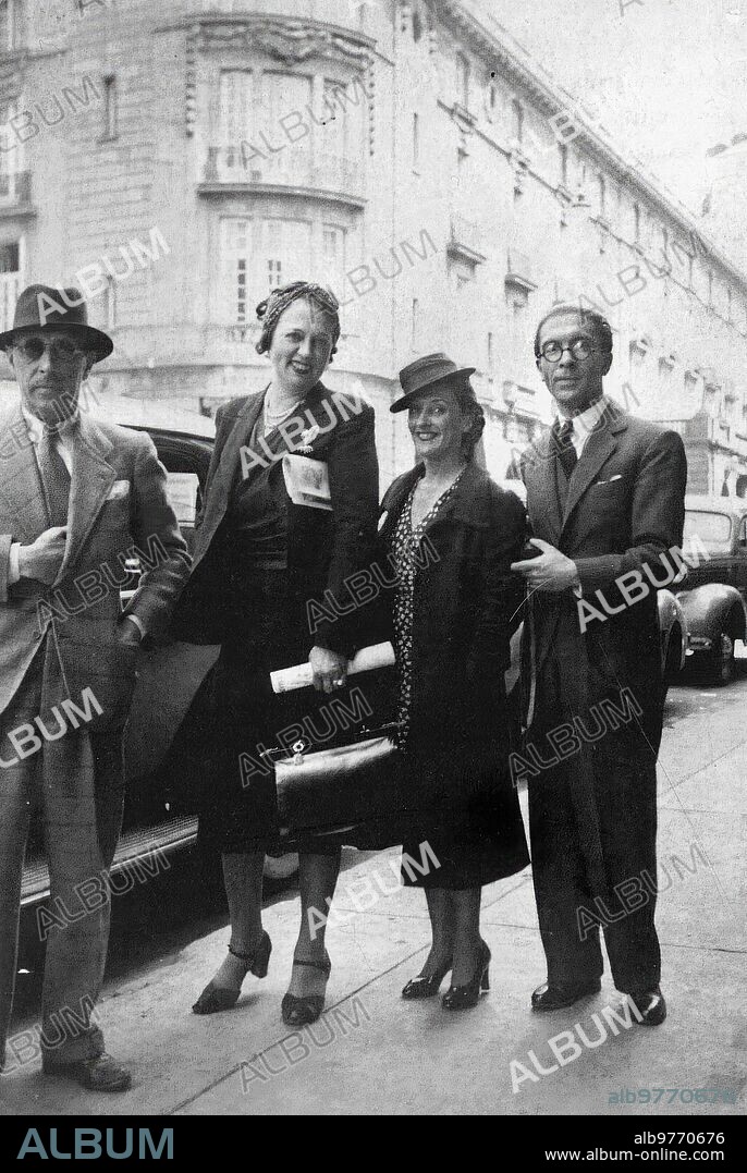 Jesús Bal y Gay (Right), with Rosita García Ascot, Vera and Igor Stravinsky, Photographed in Mexico in 1948 (Student residence archive).