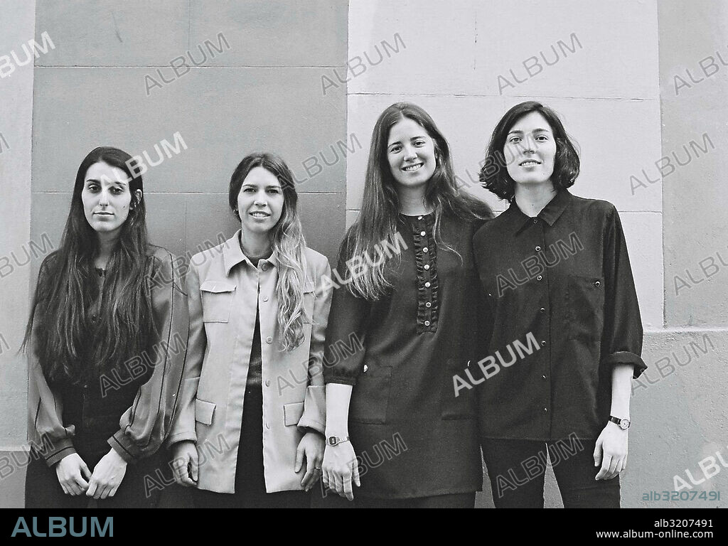 LAS AMIGAS DE AGATA, 2015, dirigida por ALBA CROS, LAIA ALABART, LAURA RIUS y MARTA VERHEYEN. Copyright UNIVERSITAT POMPEU FABRA.