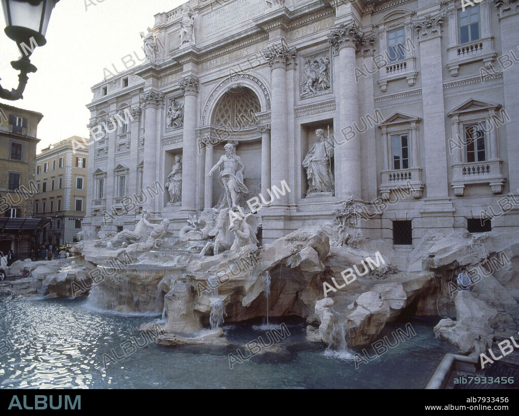 NICOLA SALVI 1697-1751 Y PIETRO BRACCI. FONTANA DE TREVI ADOSADA AL PALACIO POLI- - FOTO AÑOS 90.
