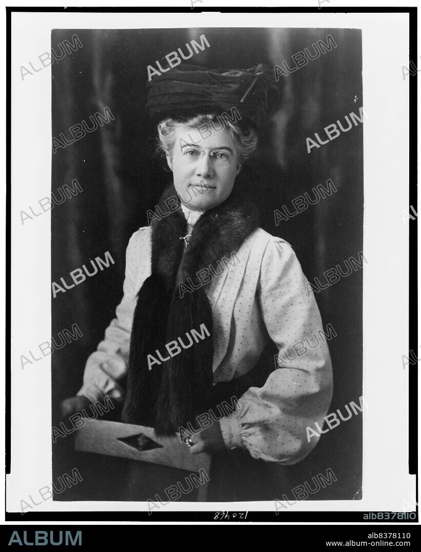 Mattie Edwards Hewitt, half-length portrait, standing, facing front, between 1890 and 1910. [Photographer. Established the Johnston-Hewitt Studio in New York City in 1913 with fellow photographer Frances Benjamin Johnston, who later became her lover. They lived and worked together for eight years].