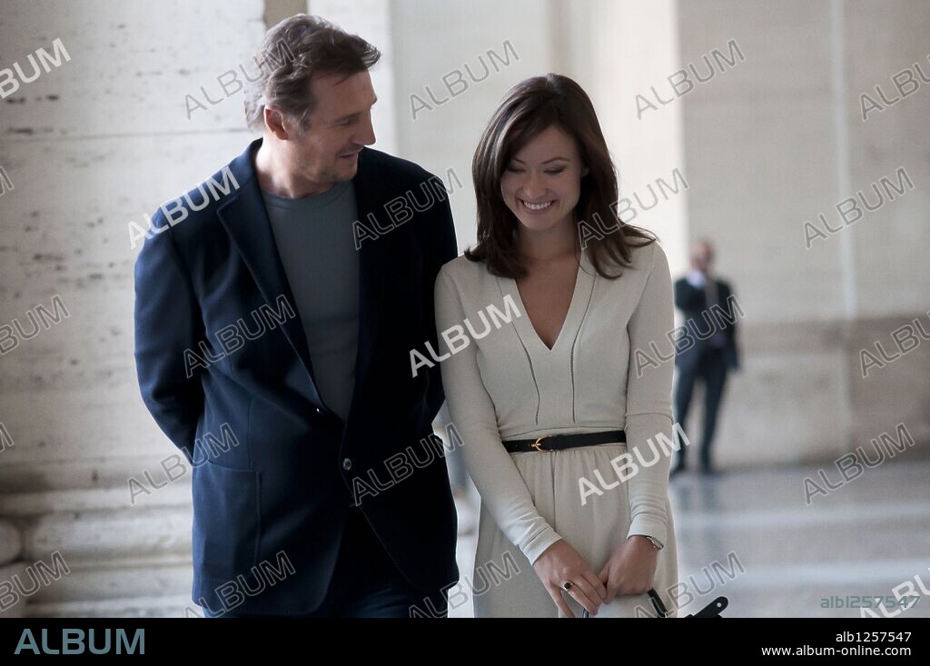 LIAM NEESON, OLIVIA WILDE y ROBERT DOWNEY JR en EN TERCERA PERSONA, 2013 (THIRD PERSON), dirigida por PAUL HAGGIS. Copyright CORSAN/HWY61.