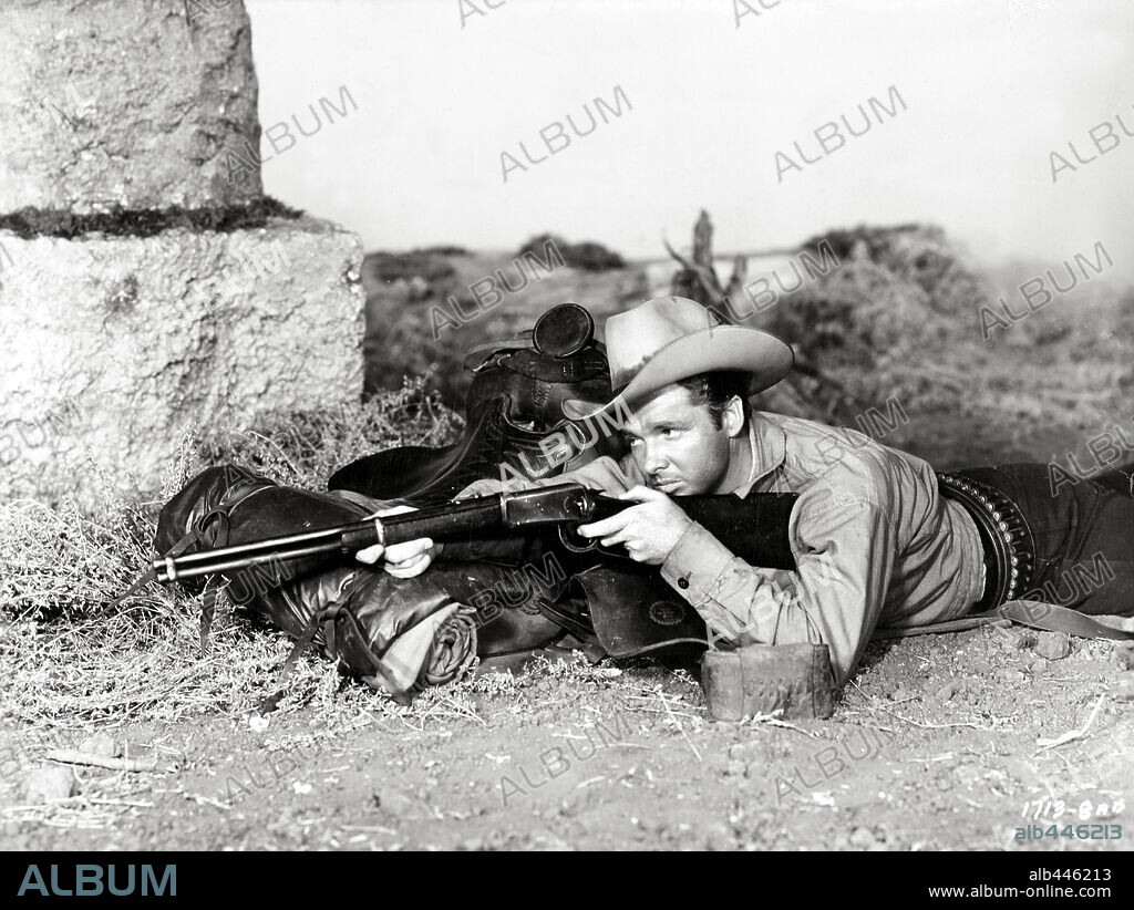 AUDIE MURPHY in GUNSMOKE, 1953. Copyright UNIVERSAL PICTURES.