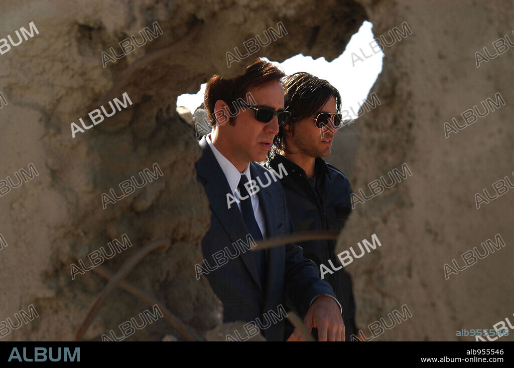 JARED LETO y NICOLAS CAGE en EL SEÑOR DE LA GUERRA, 2005 (LORD OF WAR), dirigida por ANDREW NICCOL. Copyright LIONS GATE FILMS.