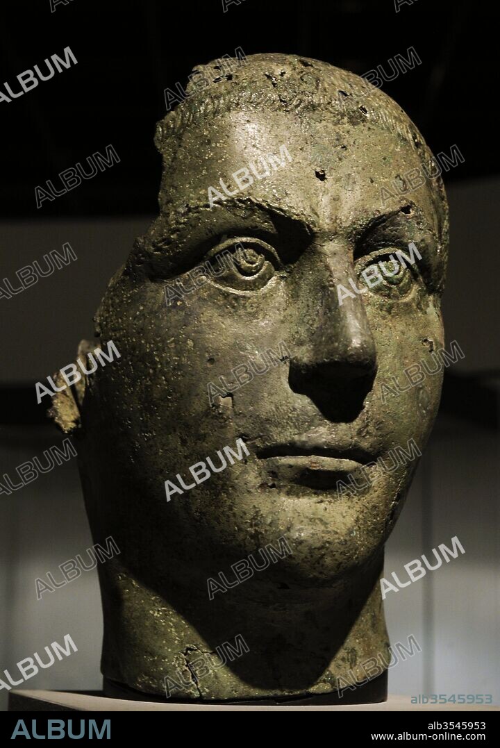 Gordiano III (225-244). Emperador romano. Busto en bronce probablemente de Gordiano III. Museo Romano-Germánico. Colonia. Alemania.