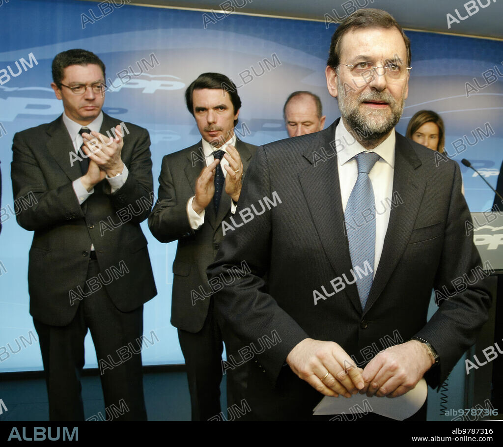 Madrid, March 14, 2004. General Elections at the headquarters of the Popular party. In the Image: Rajoy and Aznar and Gallardón. Photo: Ignacio Gil, Jaime García and Daniel G. López.