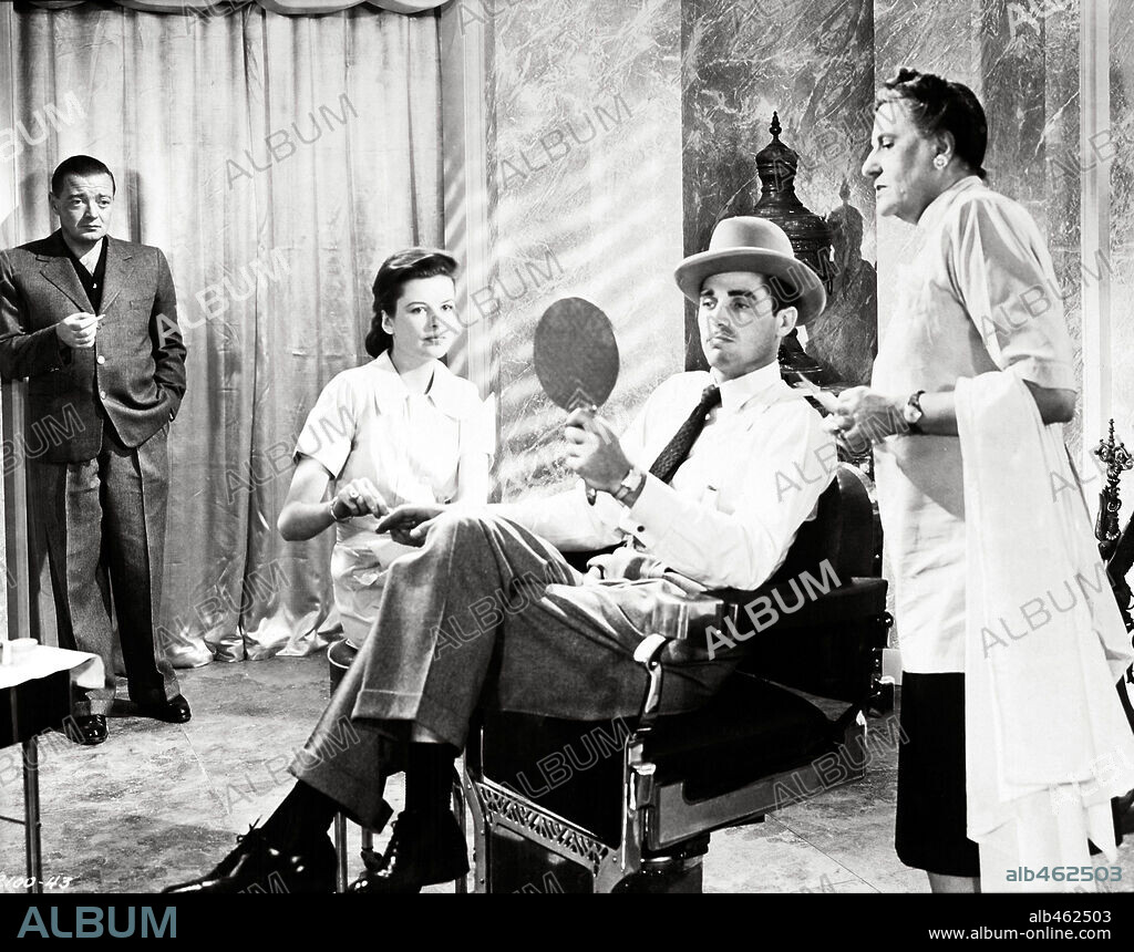 PETER LORRE and STEVE COCHRAN in THE CHASE, 1946, directed by ARTHUR RIPLEY. Copyright UNITED ARITSTS.