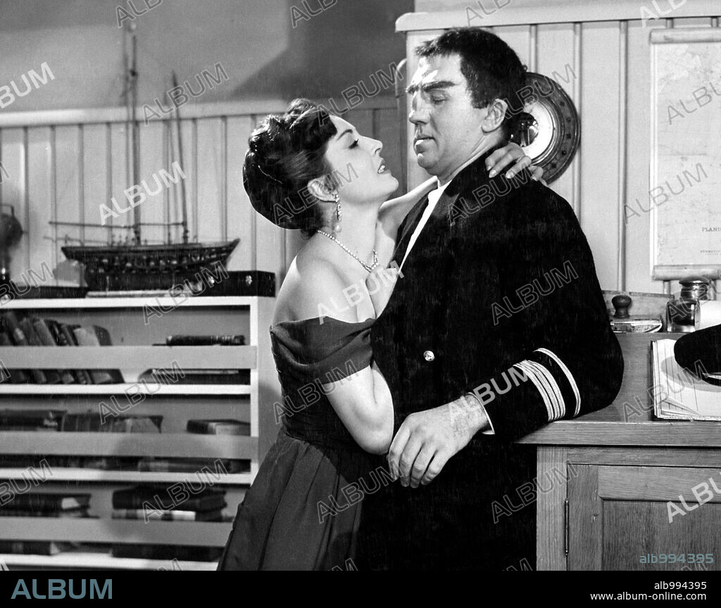 JEAN RICHARD y LEA PADOVANI en CHERI-BIBI, 1955, dirigida por MARCELLO PAGLIERO. Copyright ARIEL FILMS.