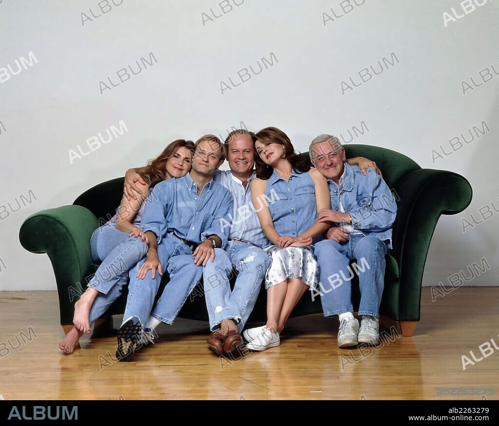 DAVID HYDE PIERCE, JANE LEEVES, JOHN MAHONEY, KELSEY GRAMMER and PERI GILPIN in FRASIER-TV, 1993. Copyright PARAMOUNT TV.