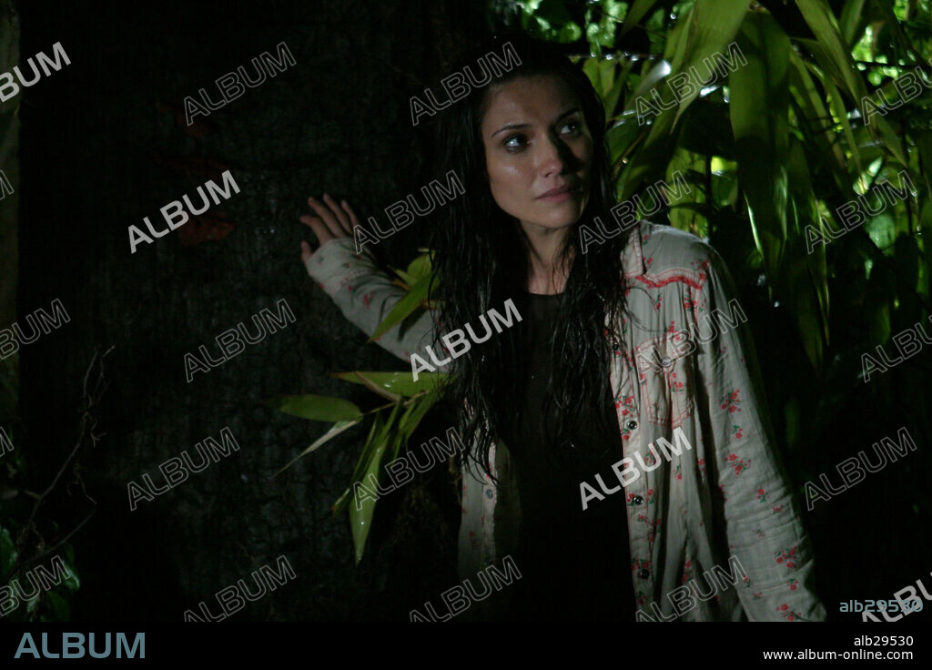 TAMARA FELDMAN in HATCHET, 2006, directed by ADAM GREEN. Copyright ARIESCOPE PICTURES/HIGH SEAS ENTERTAINMENT/RADIOAKTIVE FILM.
