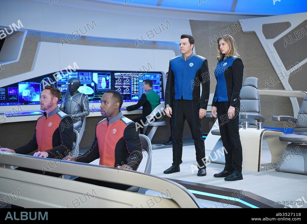 ADRIANNE PALICKI, J. LEE, MARK JACKSON, SCOTT GRIMES und SETH MACFARLANE in THE ORVILLE, 2017, unter der Regie von SETH MACFARLANE. Copyright FUZZY DOOR PROD/20TH CENTURY FOX TV.