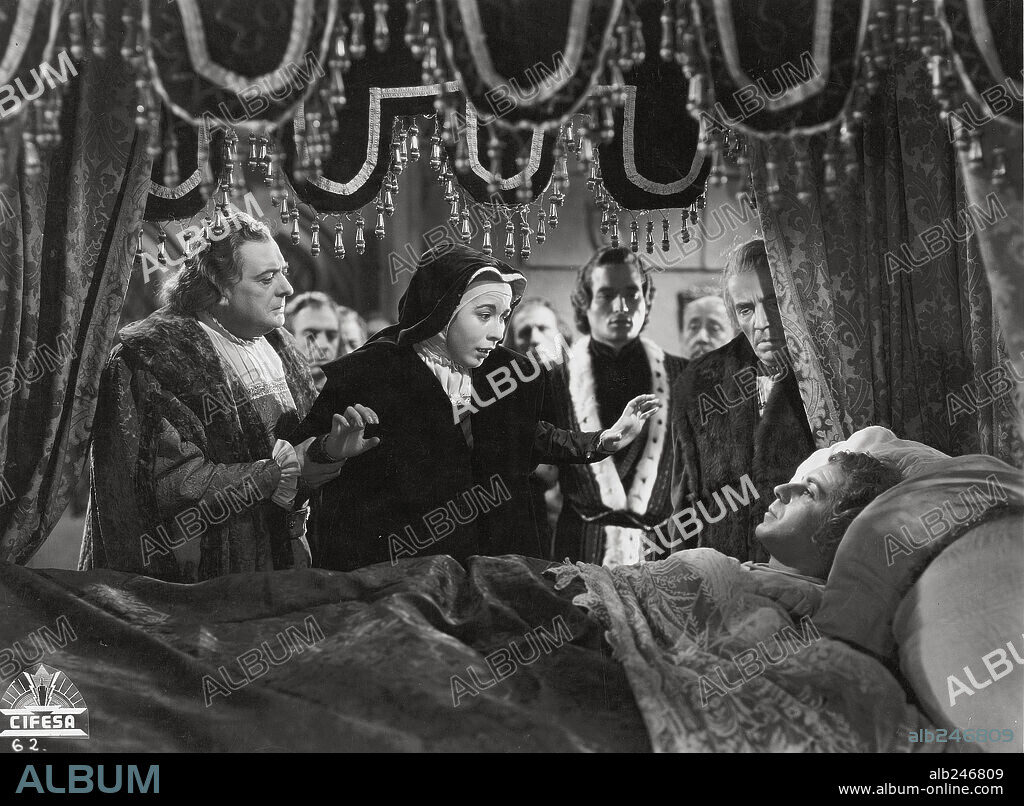 AURORA BAUTISTA, ESPANA: REINA JUANA L. LOCA, JUAN ESPANTALEON, JORGE MISTRAL y FERNANDO REY. AURORA BAUTISTA, FERNANDO REY, JORGE MISTRAL y JUAN ESPANTALEON en LOCURA DE AMOR, 1948, dirigida por JUAN DE ORDUÑA. Copyright CIFESA.