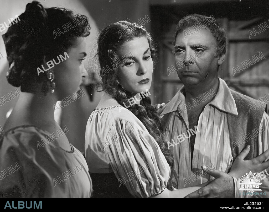 ISABEL DE POMES, MANUEL LUNA and MARIA FERNANDA D'OCON in ALCALDE DE ZALAMEA, 1954, directed by JOSE GUTIERREZ MAESSO. Copyright CINESOL, S.A.
