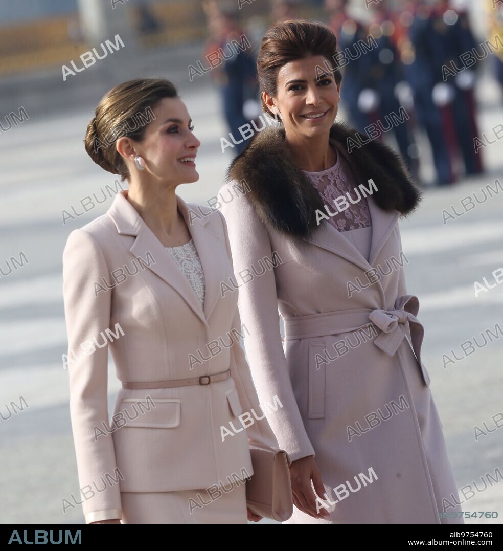 Madrid, 02/22/2017. Official visit of the president of Agentina Mauricio Macri. The president and his wife are received by His Majesty. the Kings in the Royal Palace. Photo: Ernesto Agudo. ARCHDC.
