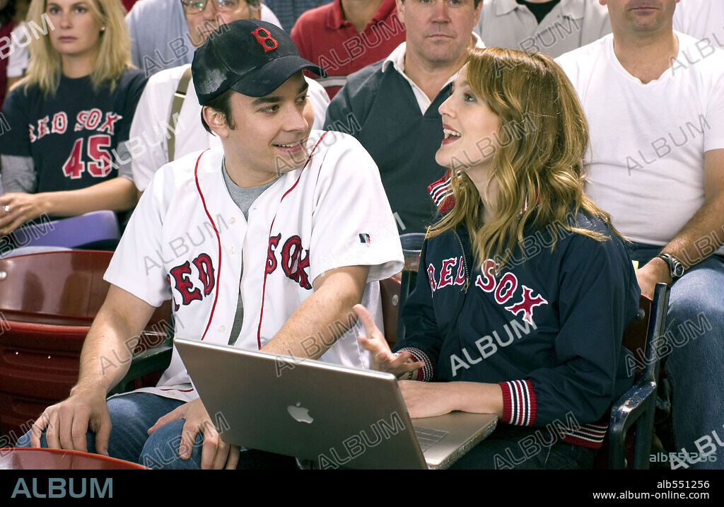 DREW BARRYMORE y JIMMY FALLON en AMOR EN JUEGO, 2005 (FEVER PITCH), dirigida por BOBBY & PETER FARRELLY, BOBBY FARRELLY y PETER FARRELLY. Copyright 20TH CENTURY FOX / MICHAELS, DARREN.