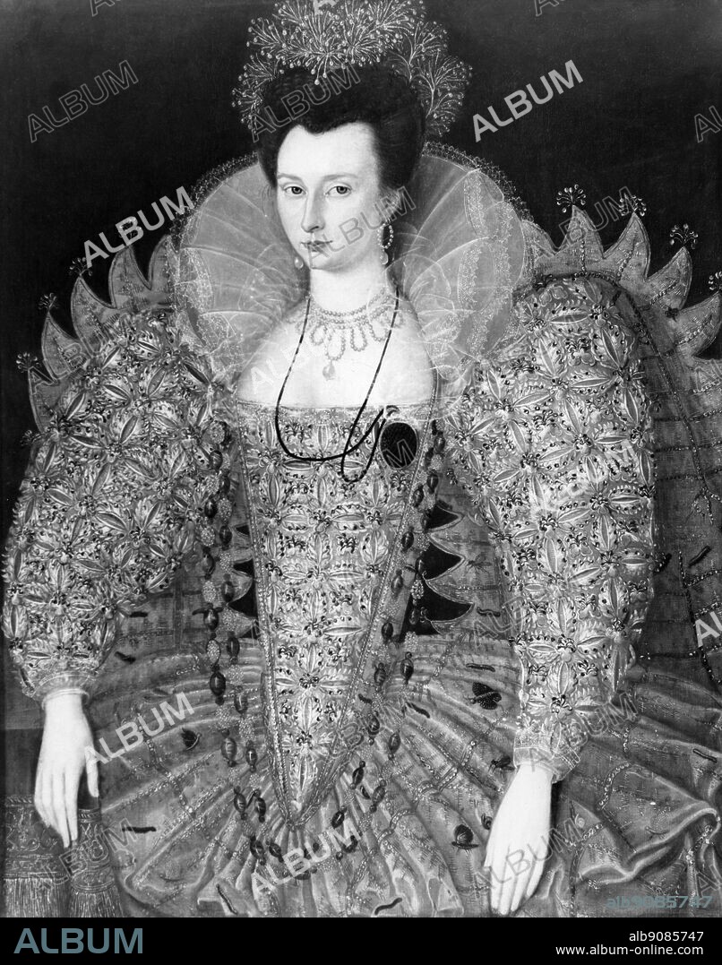 Mary Fitton stand out handsomely in the identity parade for the Dark Lady of the Sonnets . Oil painting attributed to John Bettes the Younger.
