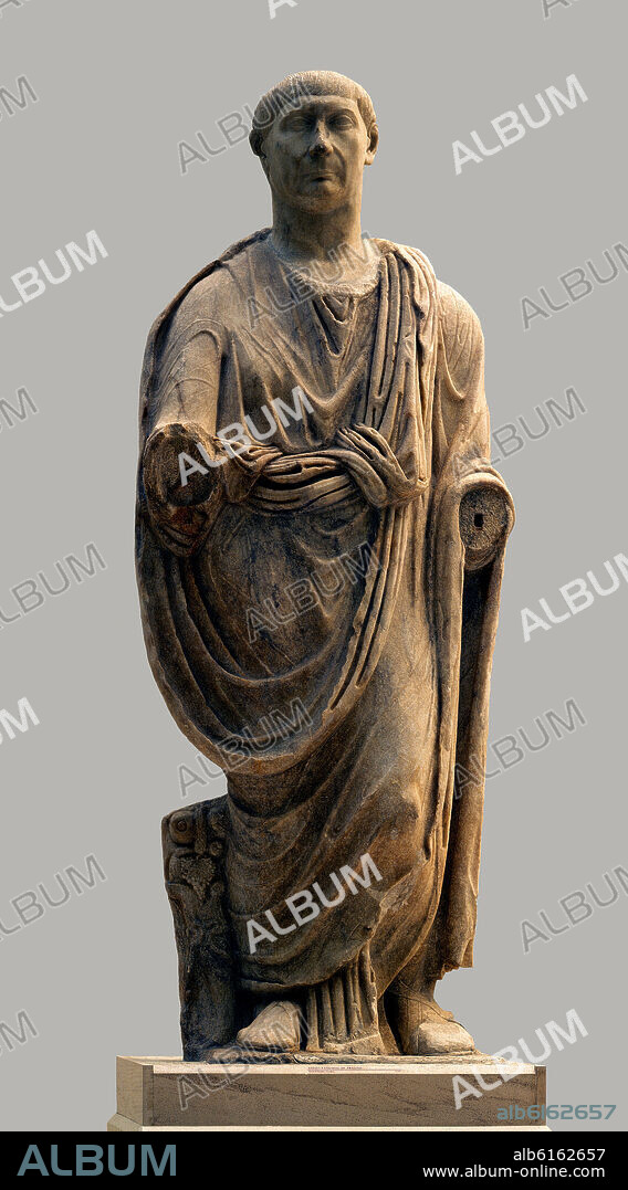 ESCULTURA DEL EMPERADOR TRAJANO-98/117 DC-ARTE ROMANO-PROCEDENTE DE LAS RUINAS DE BAELO CLAUDIA.