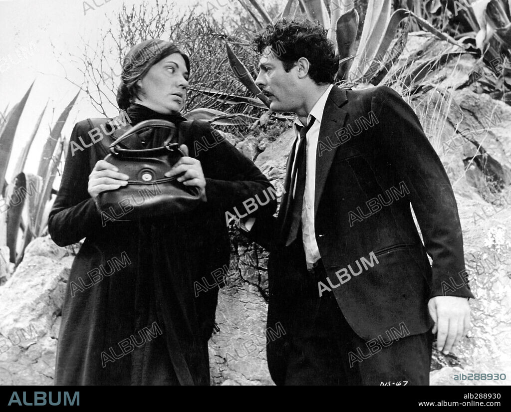 MARCELLO MASTROIANNI en DIVORCIO A LA ITALIANA, 1961 (DIVORZIO ALL'ITALIANA), dirigida por PIETRO GERMI. Copyright LUX FILM.