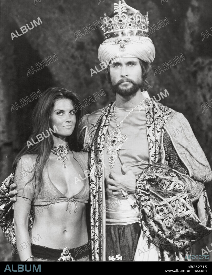 CAROLINE MUNRO and JOHN PHILLIP LAW in THE GOLDEN VOYAGE OF SIMBAD, 1974, directed by GORDON HESSLER. Copyright COLUMBIA PICTURES.