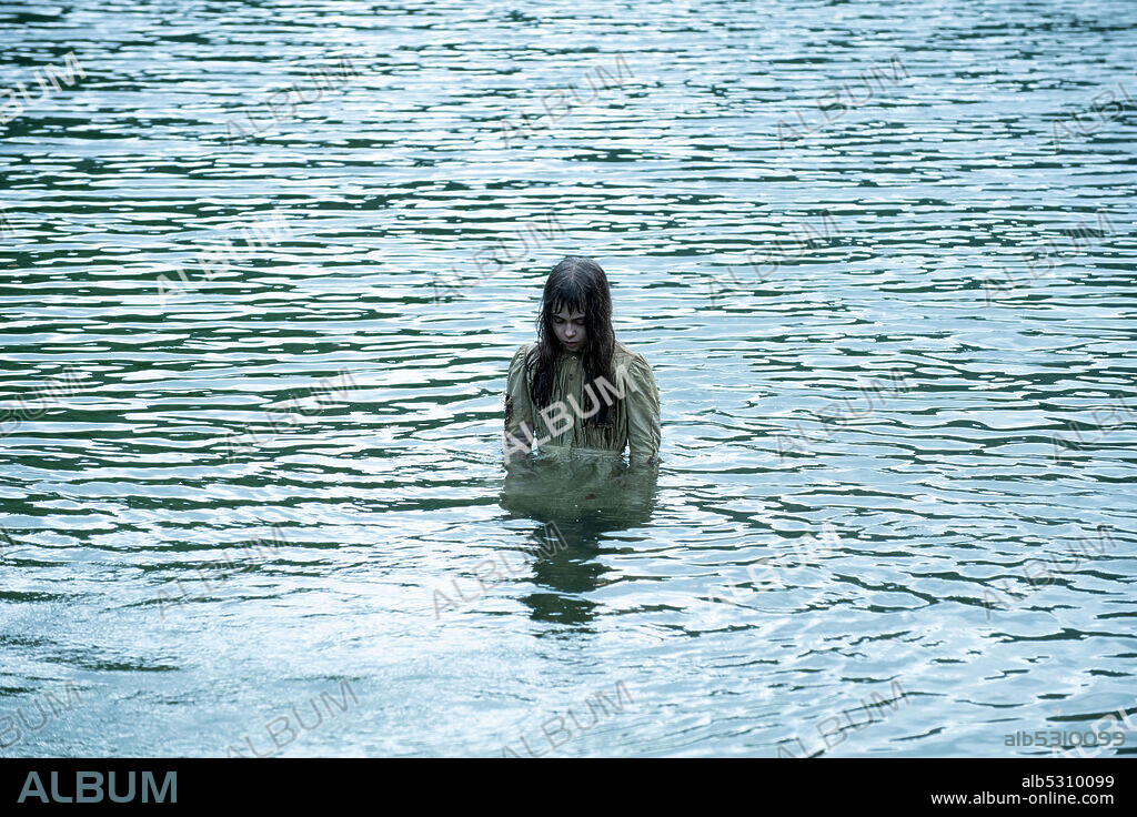 HAIZEA CARNEROS en TODAS LAS LUNAS, 2021 (ILARGI GUZTIAK), dirigida por IGOR LEGARRETA. Copyright Arcadia Motion Pictures / EiTB / ICO / RTVE.