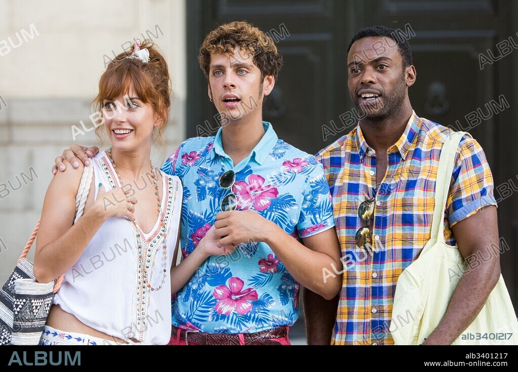 BORE BUIKA, EDUARDO CASANOVA y SILVIA ALONSO en SEÑOR, DAME PACIENCIA, 2017, dirigida por ALVARO DIAZ LORENZO. Copyright ATRESMEDIA CINE/CANAL SUR TV/DLO PROD/MAESTRANZA FILMS / VERGNE, JULIO.