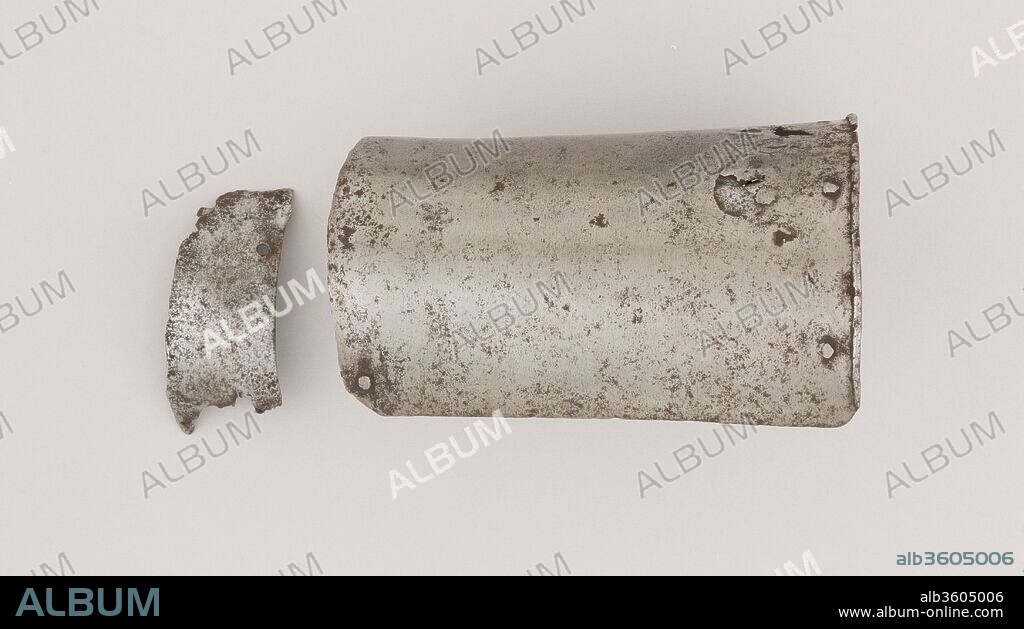 Upper Arm Defense (Rerebrace). Culture: Italian. Dimensions: H. 6 1/4 in. (15.9 cm); W. 3 1/4 in. (8.3 cm); D. 4 3/4 in. (12.1 cm); Wt. 9.5 oz. (269.3 g). Date: ca. 1430-40.