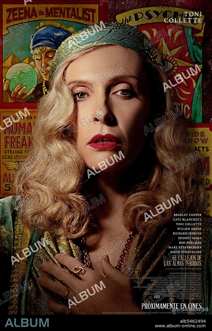 TONI COLLETTE en EL CALLEJON DE LAS ALMAS PERDIDAS, 2021 (NIGHTMARE ALLEY), dirigida por GUILLERMO DEL TORO. Copyright Fox Searchlight Pictures/Double Dare You (DDY).