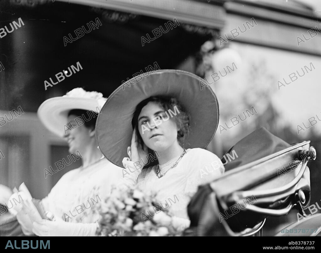 HARRIS & EWING. Dolly Madison Breakfast - Genevieve Clark, 1912. [Society occasion, USA. Suffragist and reporter Genevieve Clark Thomson was an advocate of temperance and the Woman's Christian Temperance Union. She was the daughter of Speaker of the House James Beauchamp Clark, and married James Thomson in 1915].