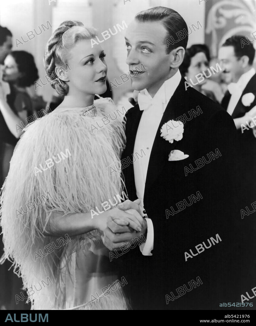 FRED ASTAIRE y GINGER ROGERS en SOMBRERO DE COPA, 1935 (TOP HAT), dirigida por MARK SANDRICH. Copyright RKO.