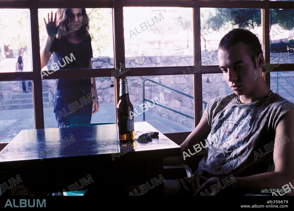 CRISTINA SILVA and DANIEL CABELLO in BURN WITH ME, 2002 (ARDERAS CONMIGO), directed by MIGUEL ANGEL SANCHEZ. Copyright LOTUS FILMS INTERNATIONAL / PORRES, MONICA.