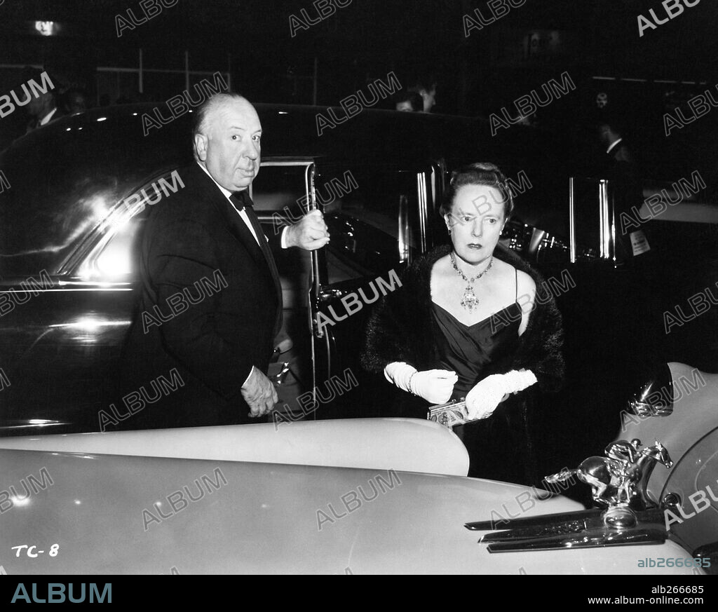 ALFRED HITCHCOCK und ALMA HITCHCOCK.