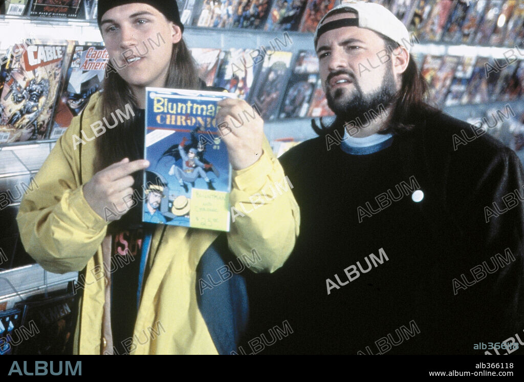 JASON MEWES and KEVIN SMITH in JAY AND SILENT BOB STRIKE BACK, 2001, directed by KEVIN SMITH. Copyright MIRAMAX.