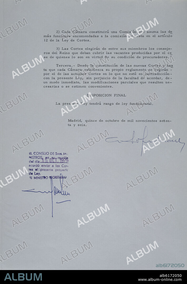 PROYECTO DE LEY PARA REFORMA POLITICA - 1977 - PAGINA 3 - FIRMADO POR ADOLFO SUAREZ.