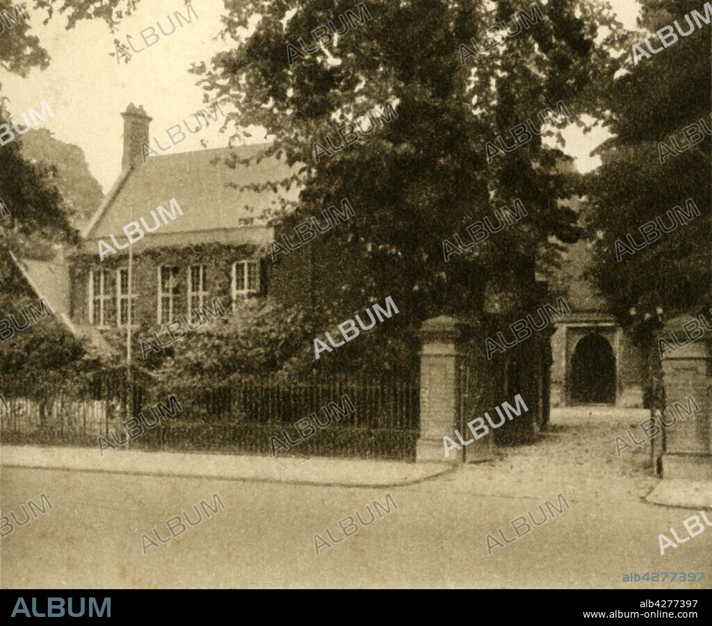 'No. 63. The Perse School, Cambridge, 1923.  Independent day school founded in 1615 by Stephen Perse, From "Sunripe Cigarettes - A Series of 75 Public Schools and Colleges". [R. & J. Hill Ltd, London, 1923].