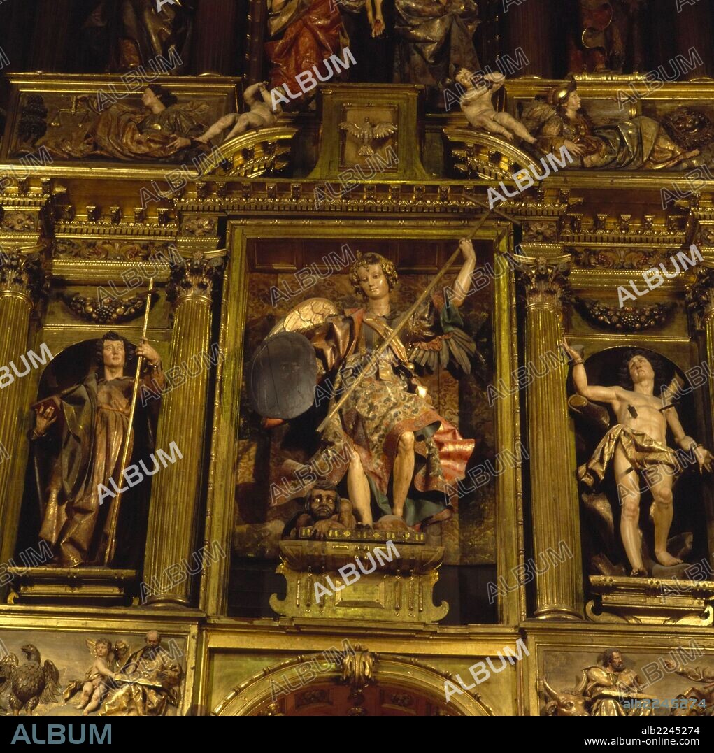 GREGORIO FERNÁNDEZ. Detalle del retablo mayor de la Iglesia de San Miguel, Vitoria, realizado por Gregorio Fernández entre 1624 y 1632.