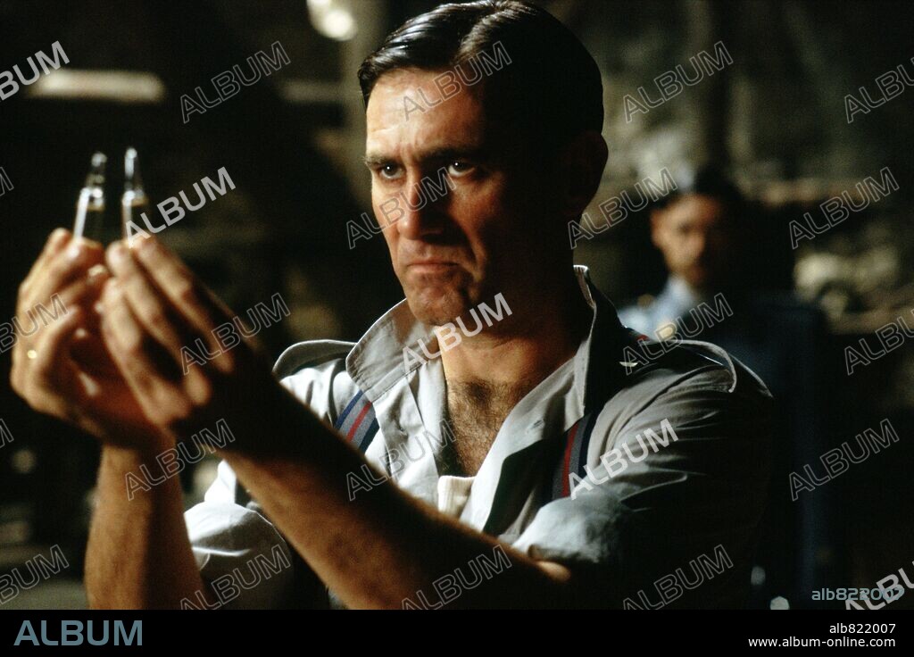 SERGI LOPEZ in PAN'S LABYRINTH, 2006 (EL LABERINTO DEL FAUNO), directed by GUILLERMO DEL TORO. Copyright WARNER BROS.