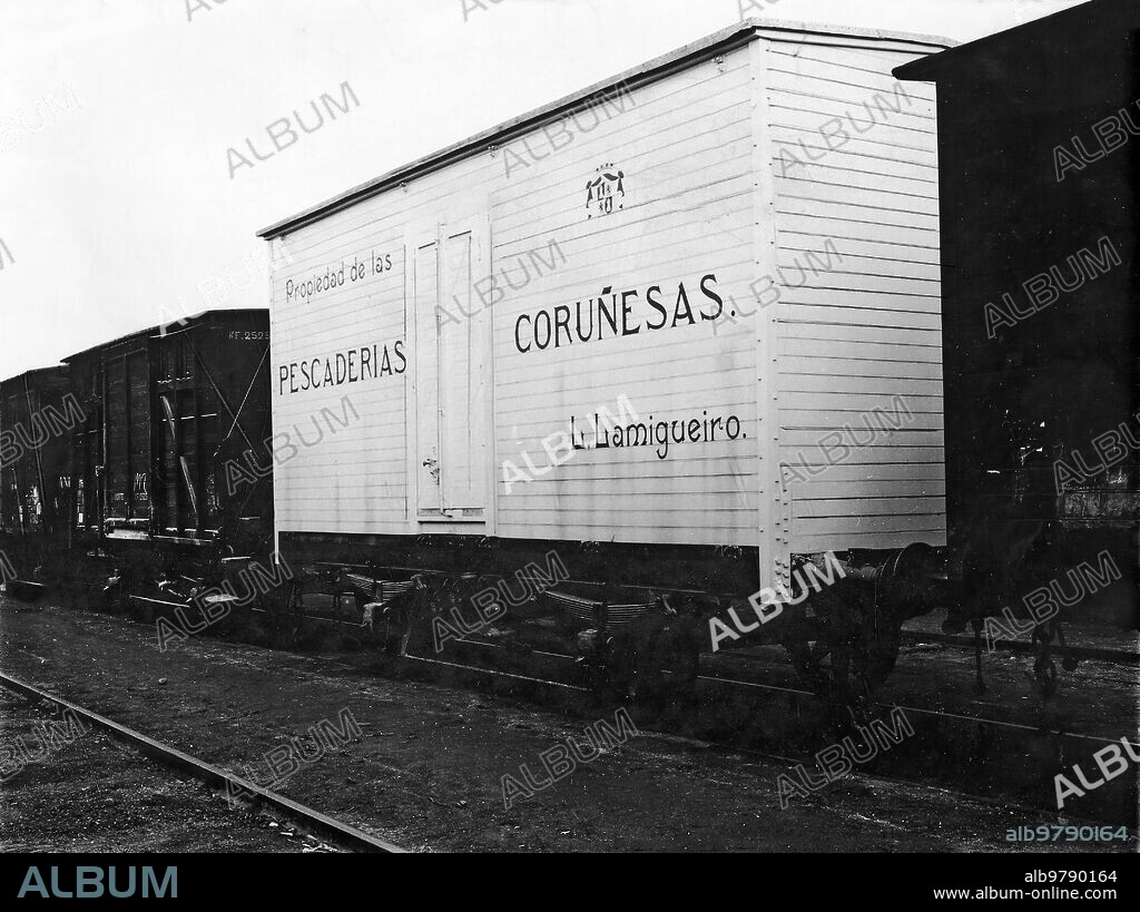 December 1912. New Wagons. One of the Refrigerated Wagons of the Coruña Fish Markets owned by Mr. Luis Lamigueiro, about which the press has talked so much last night.