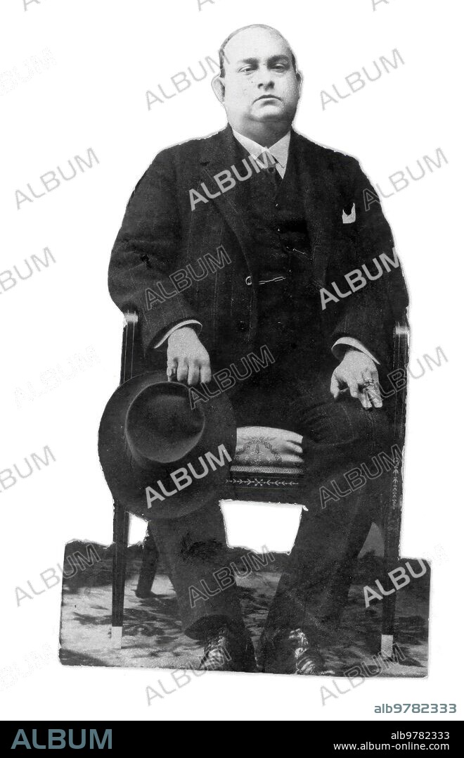Antonio Chacón, cantaor, hacia 1900.