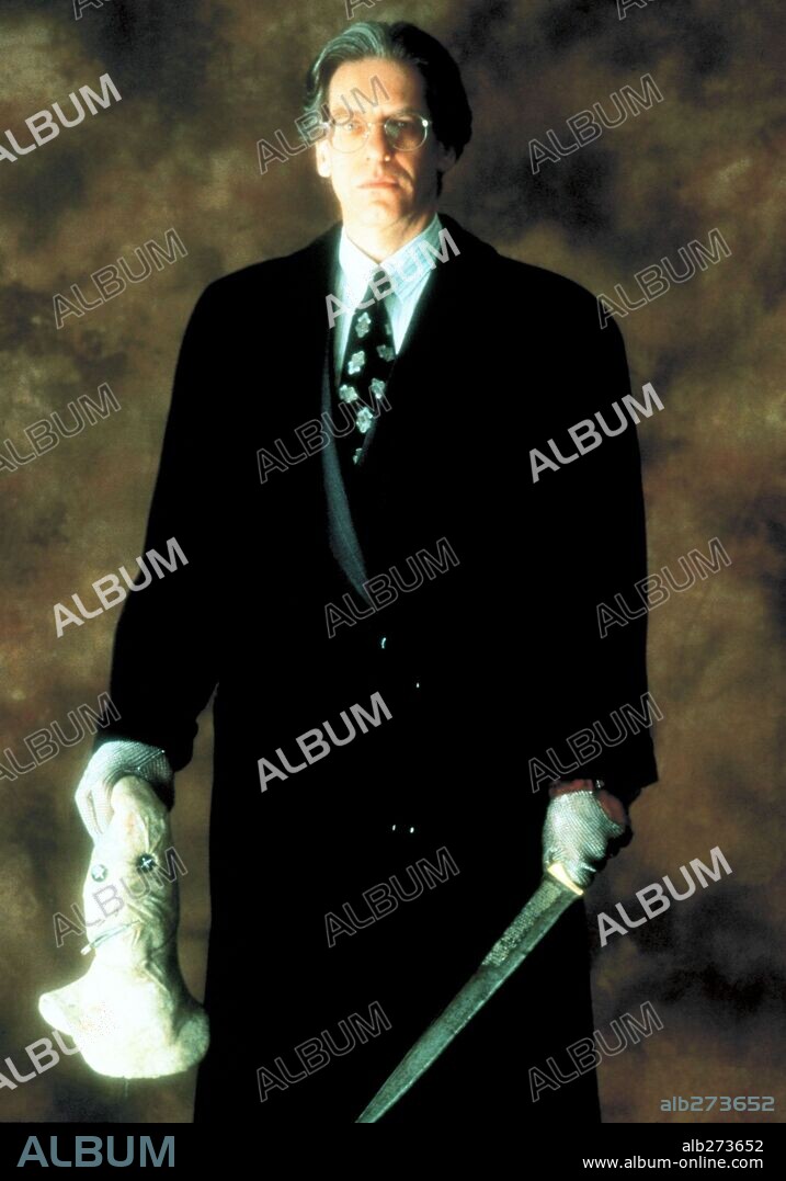 DAVID CRONENBERG en RAZAS DE NOCHE, 1990 (NIGHTBREED), dirigida por CLIVE BARKER. Copyright 20TH CENTURY FOX/MORGAN CREEK.