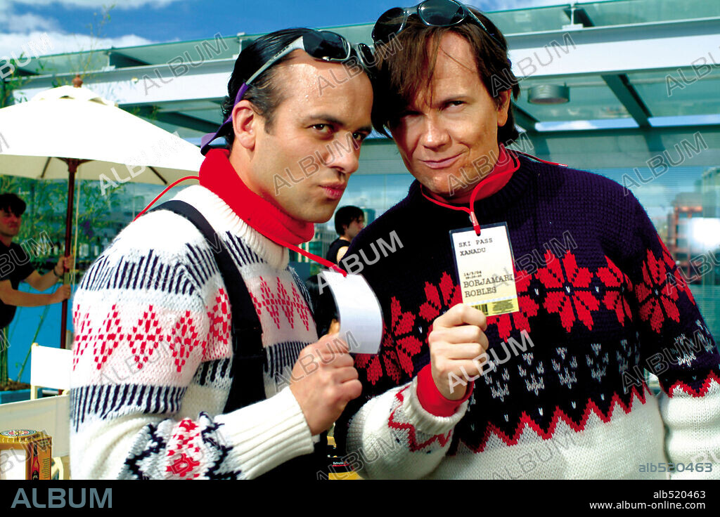 JAVIER GUTIERREZ y SANTIAGO SEGURA en EL ASOMBROSO MUNDO DE BORJAMARI Y POCHOLO, 2004, dirigida por ENRIQUE LOPEZ LAVIGNE. Copyright AMIGUETES ENTERTAINMENT S.L./ESTUDIOS PICCASO.