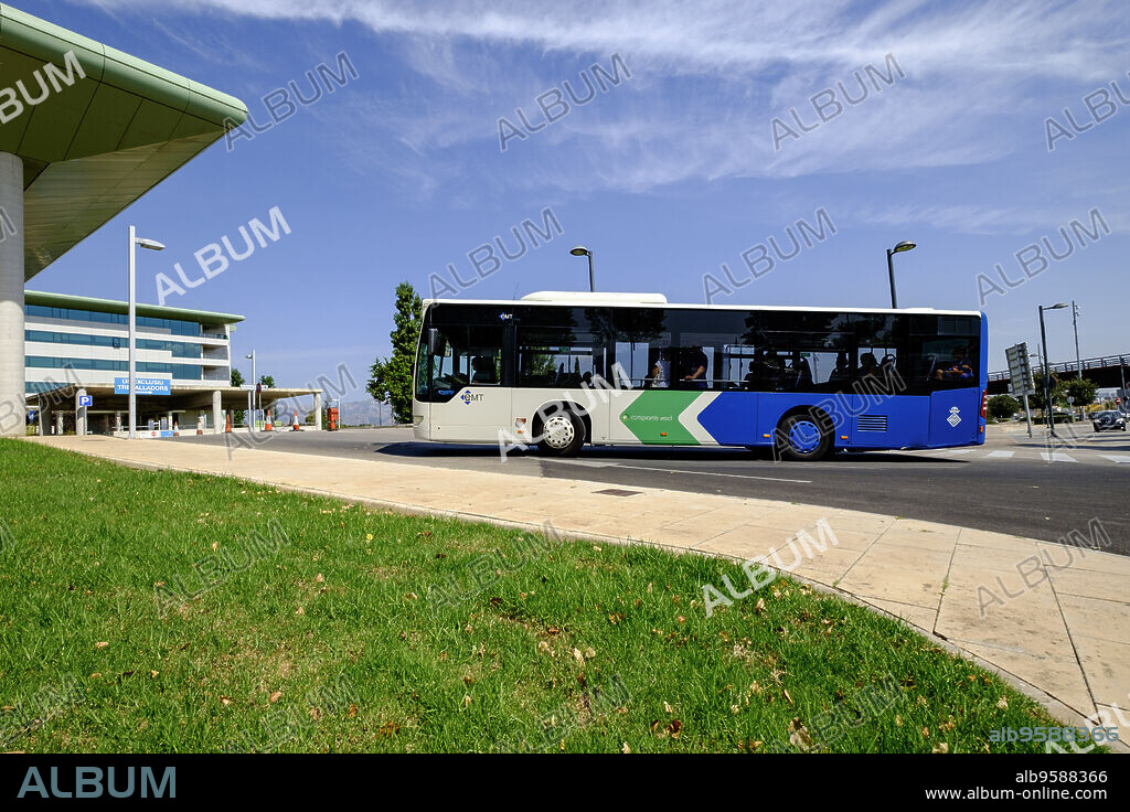 Municipal transport company bus, EMT, Son Espases Hospital, Palma, Mallorca, Balearic Islands, Spain, Europe.