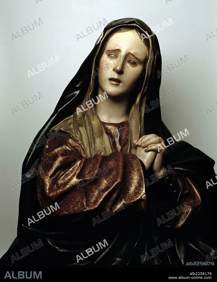 MENA , PEDRO DE. ESCULTOR ESPAÑOL. GRANADA 1628 - 1688. " DOLOROSA " , MADERA POLICROMADA. MUSEO ACADEMIA BELLAS ARTES SAN FERNANDO. MADRID VIRGEN MARIA.