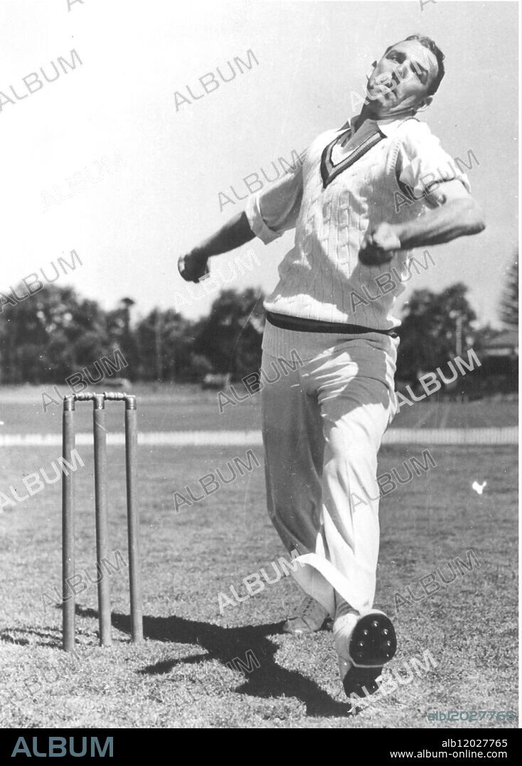 Bob Appleyard of the MCC team, during practice in Perth, Westerrn Australia. October 1954.