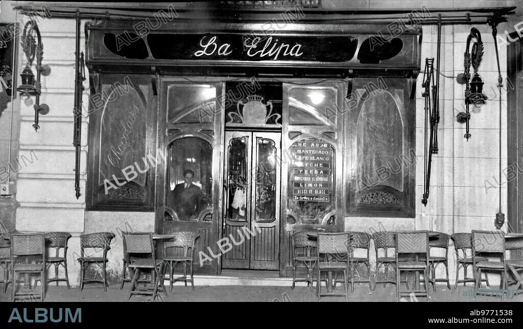 Madrid.  Noviembre de 1917. "La Nueva Elipa, establecimiento situado en la calle de Alcalá, 47, después de la renovación.