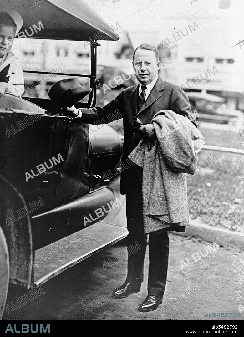 James Cox at Miami, [Florida] ca.  between 1910 and 1920.