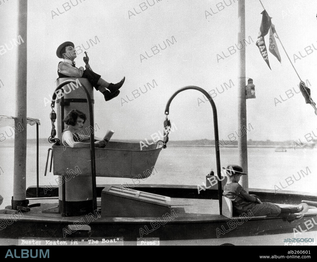 BUSTER KEATON and SYBIL SHEELEY in THE BOAT, 1921, directed by BUSTER KEATON and EDWARD F. CLINE. Copyright COMIQUE FILM CORPORATION.