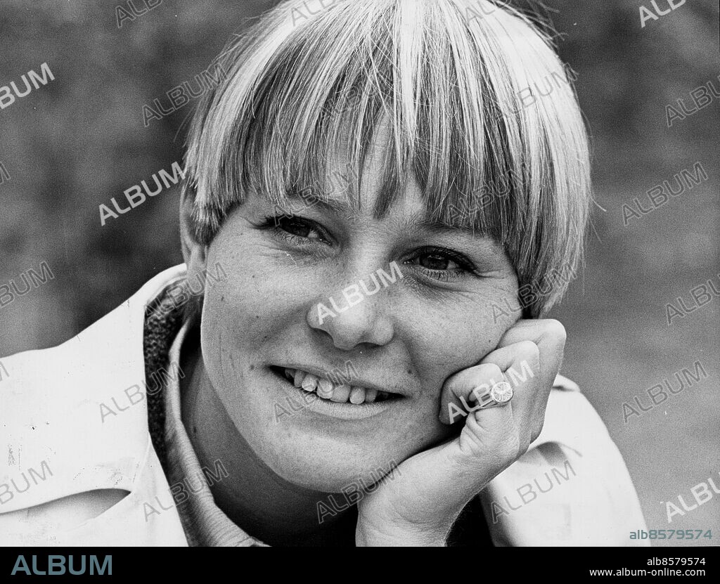 ARKIV 1968 - Bonnierarkivet. Radioprataren Kersti Adams-Ray. Foto: Gunnar Westerlind Kod: 192 . COPYRIGHT SCANPIX SWEDEN.
