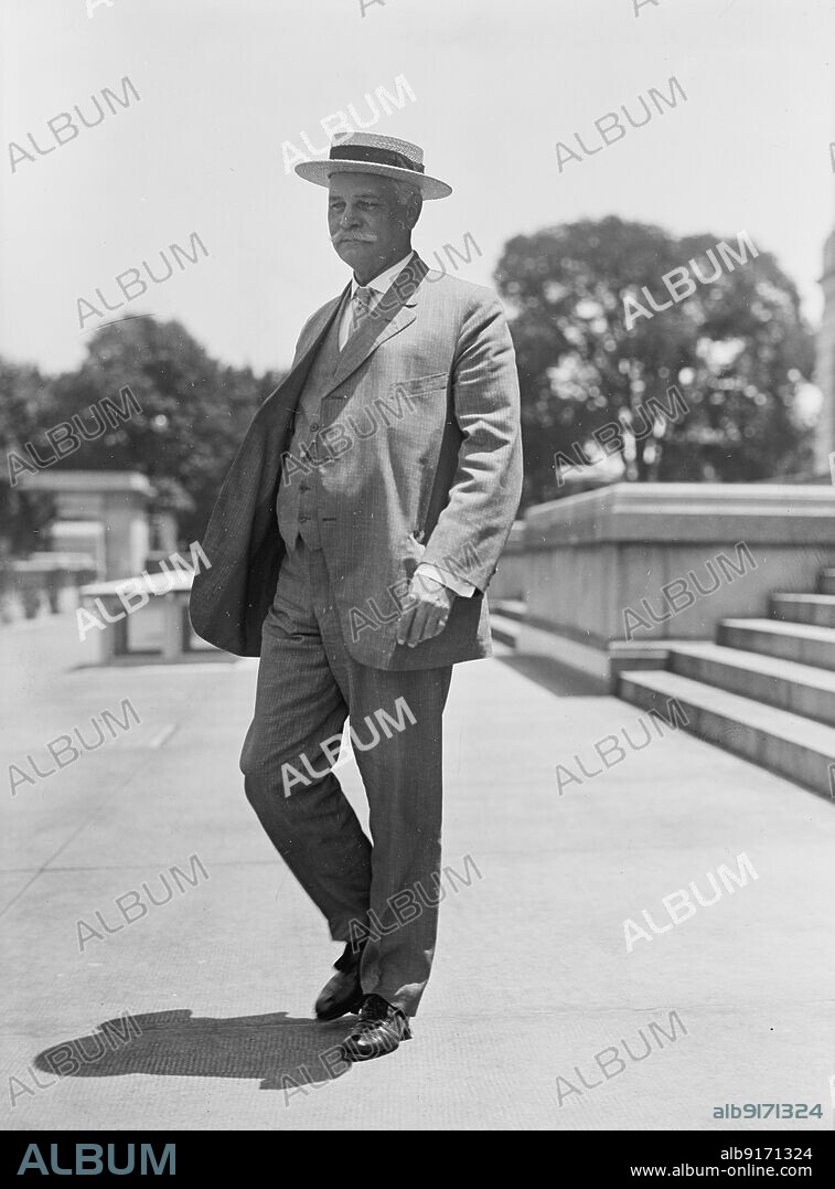 HARRIS & EWING. Fletcher, Duncan Upshaw, Senator Rom Florida, 1909-1936, 1916.