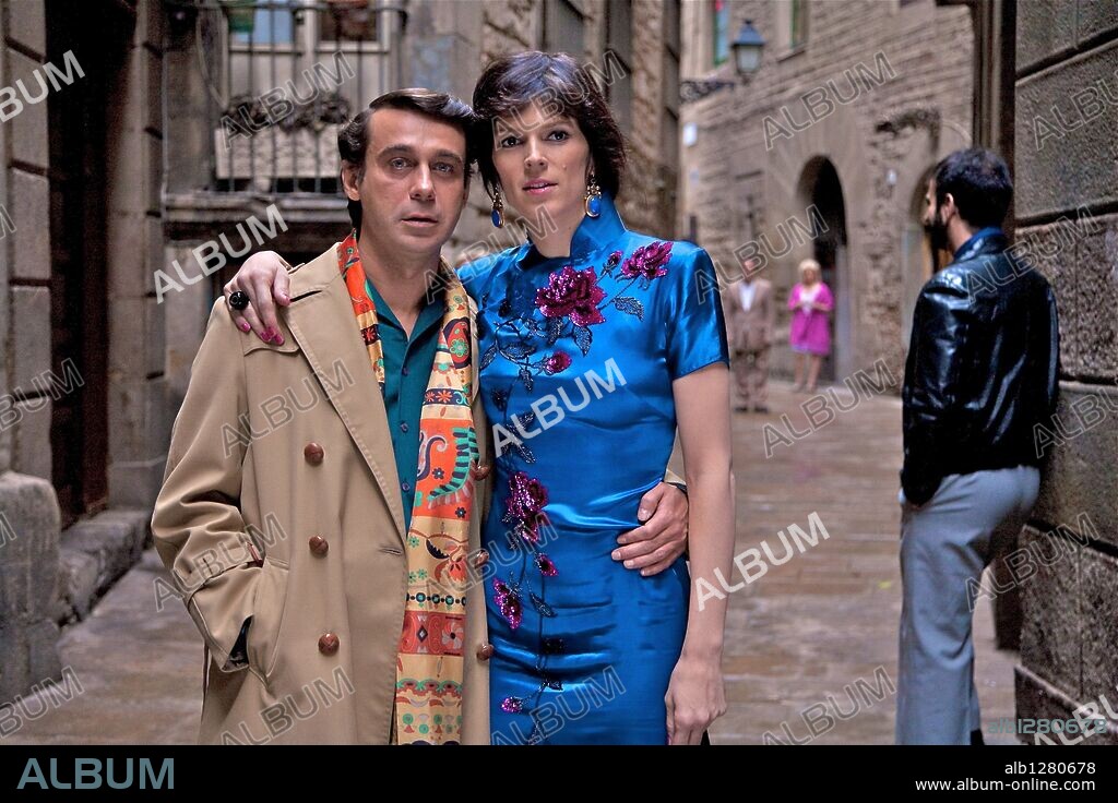 BIMBA BOSE y JORDI MOLLA en EL CONSUL DE SODOMA, 2009, dirigida por SIGFRID MONLEON. Copyright INFOCO.